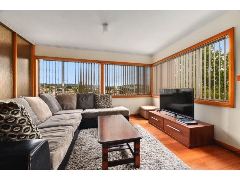 31 Waroona Street, Youngtown TAS 7249