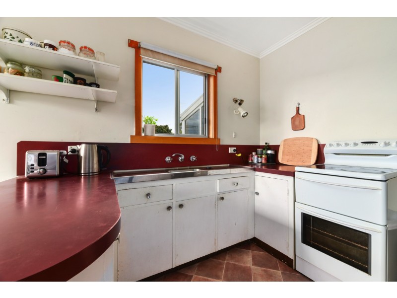 31 Waroona Street, Youngtown TAS 7249