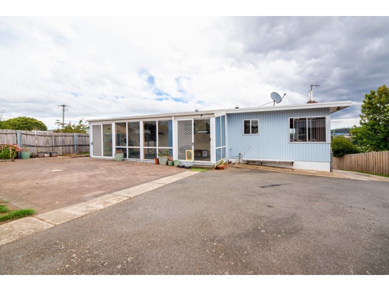 31 Waroona Street, Youngtown TAS 7249