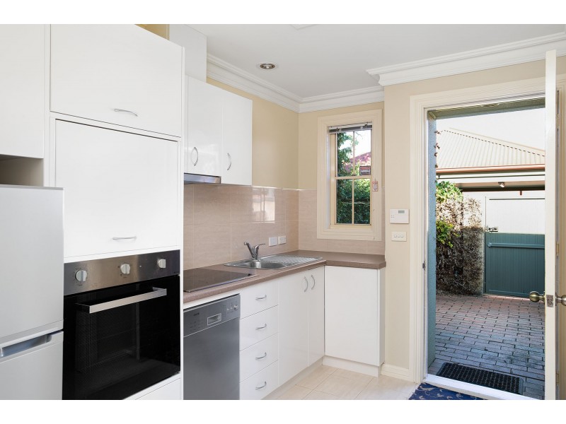 3a St John Crescent, Launceston TAS 7250