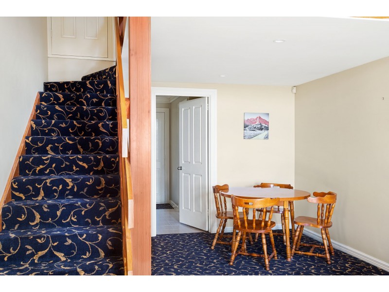 3a St John Crescent, Launceston TAS 7250