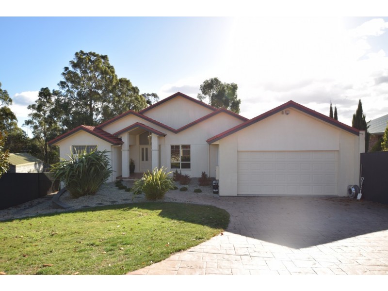 6 Avonbury Court, Norwood TAS 7250