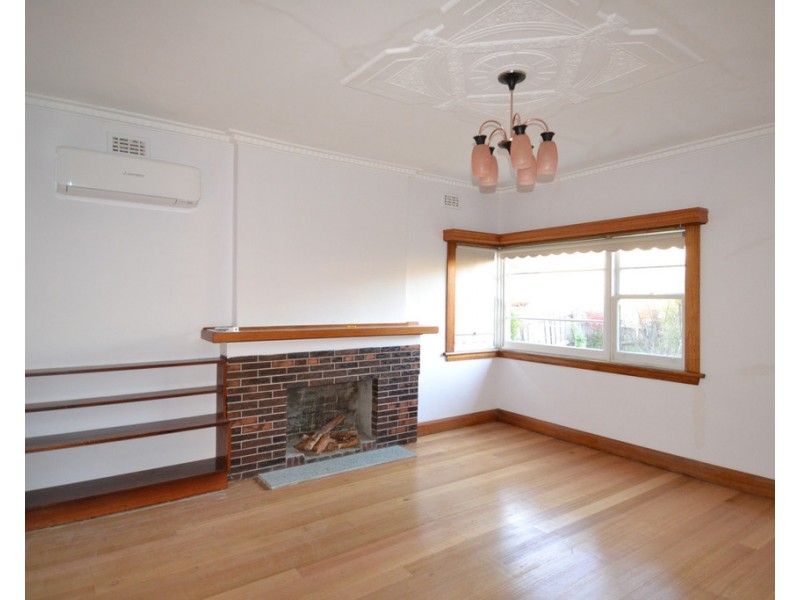 184 Hobart Road, Kings Meadows TAS 7249