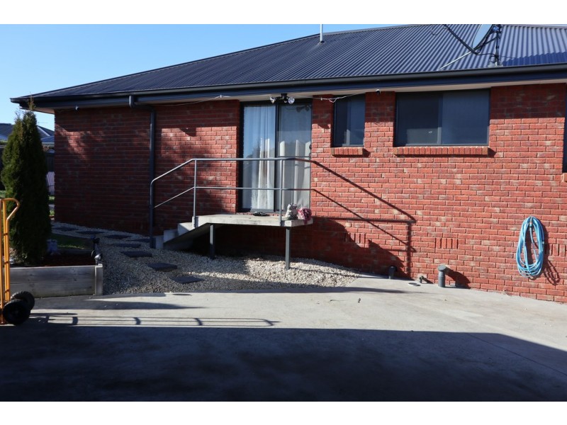 10 Evia Court, Newnham TAS 7248
