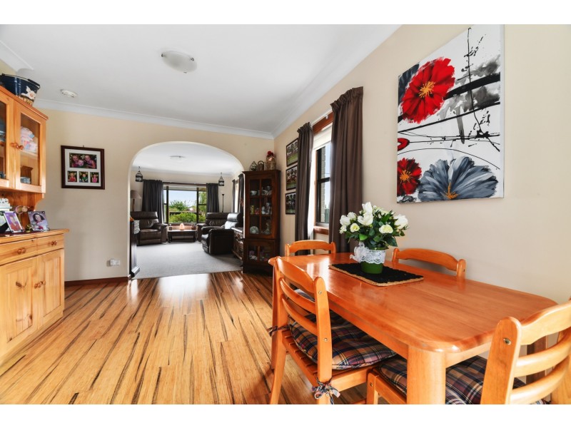 19 Gatenby Street, Cressy TAS 7302