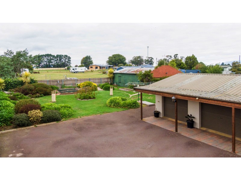 19 Gatenby Street, Cressy TAS 7302