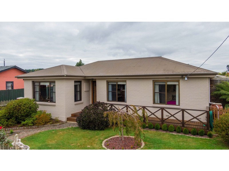 19 Gatenby Street, Cressy TAS 7302