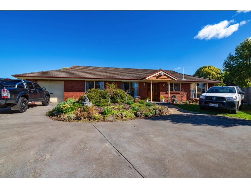 13 Bulman Drive, Legana TAS 7277