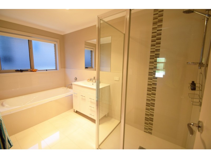 2/12 Assisi Avenue, Riverside TAS 7250