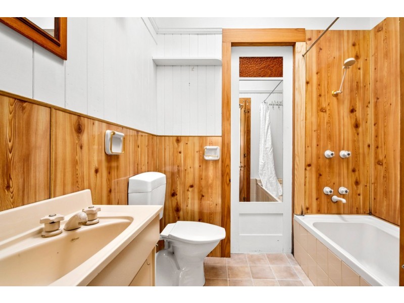 31 Henty Street, Invermay TAS 7248