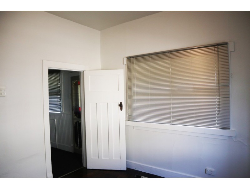 8 Home Street, Invermay TAS 7248