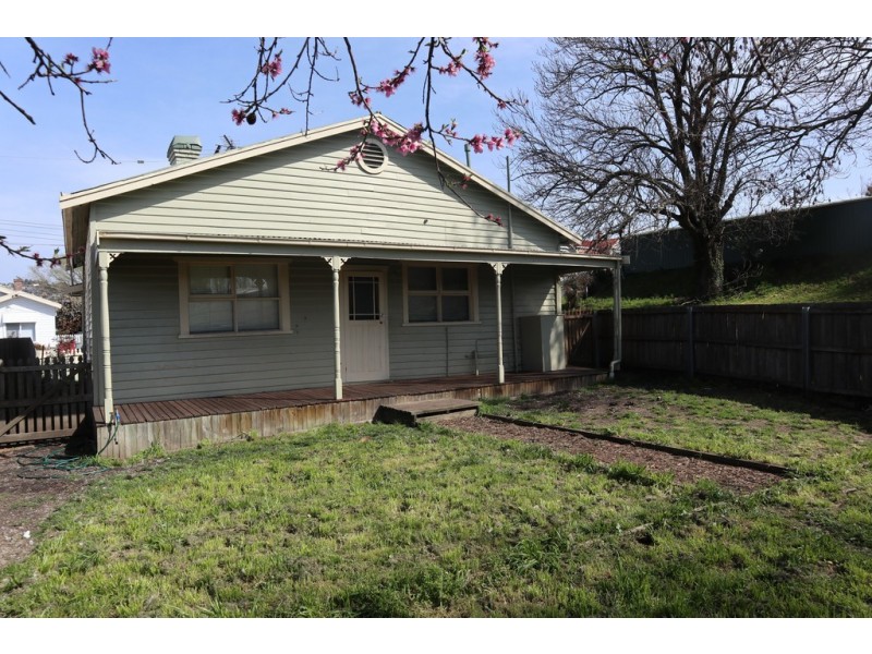 8 Home Street, Invermay TAS 7248
