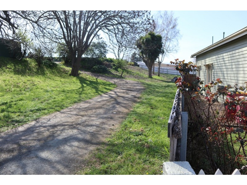 8 Home Street, Invermay TAS 7248
