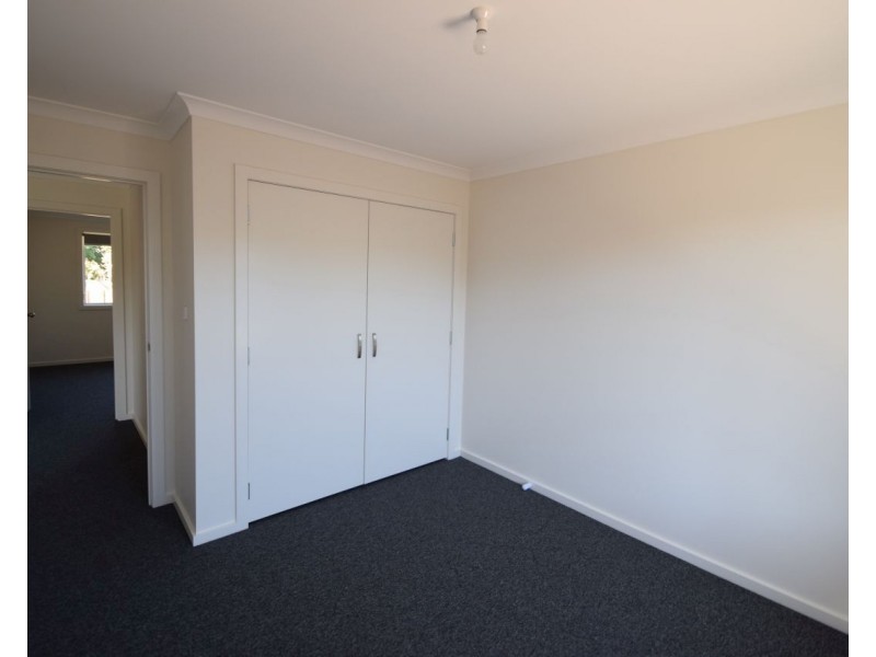 2/19 Birdwood Street, Mowbray TAS 7248