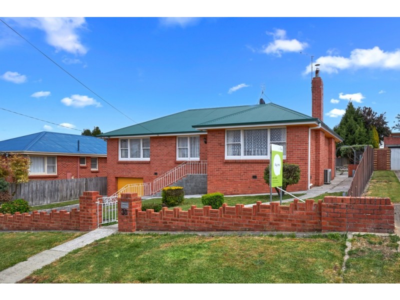 30 Ronneby Street, Newnham TAS 7248