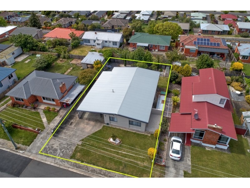 18 Crestview Court, Newnham TAS 7248