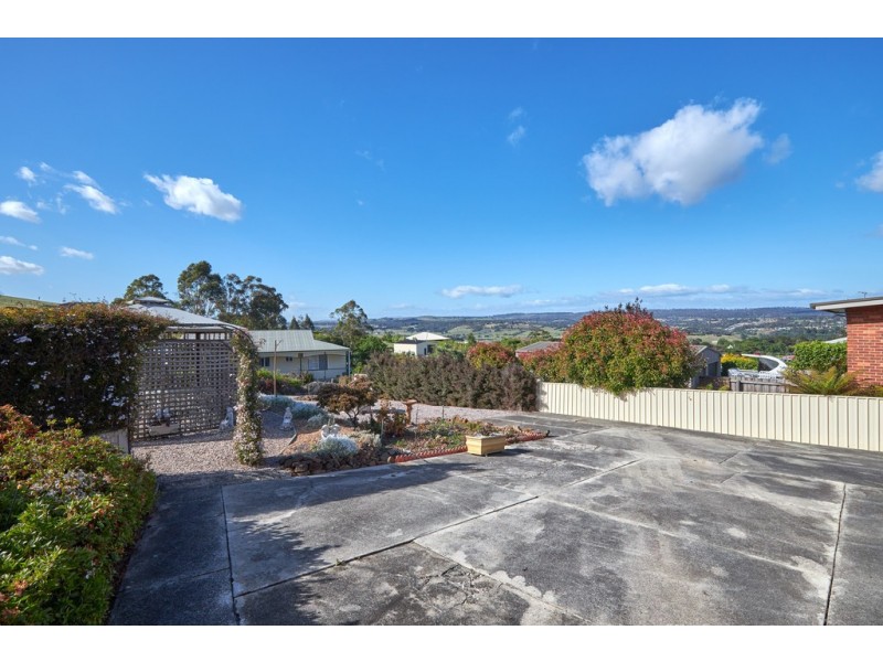 44 Benvenue Road, St Leonards TAS 7250