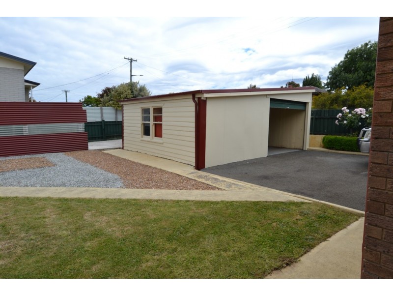 32 Tompsons Lane, Newnham TAS 7248