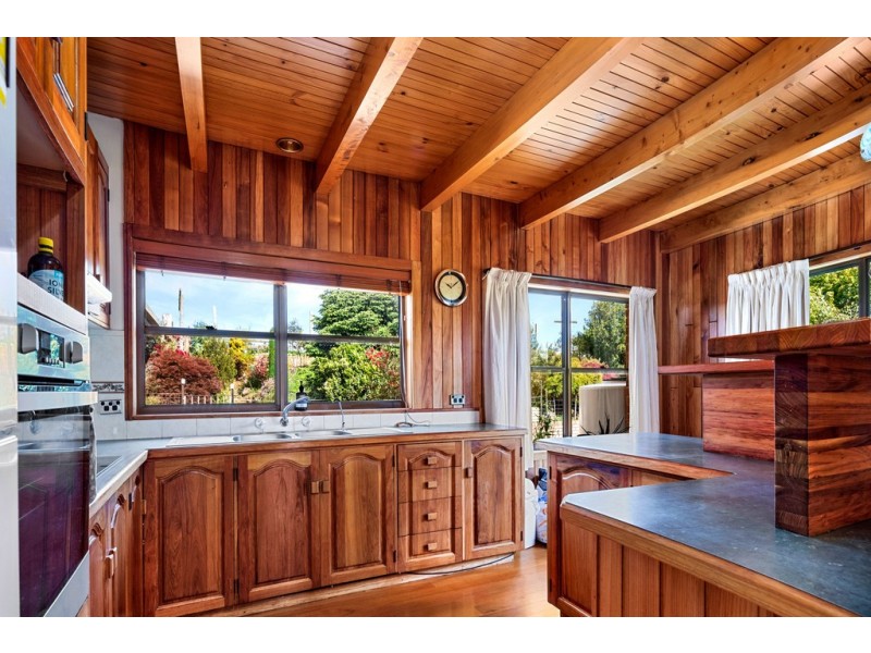 108 Station Road, Lilydale TAS 7268
