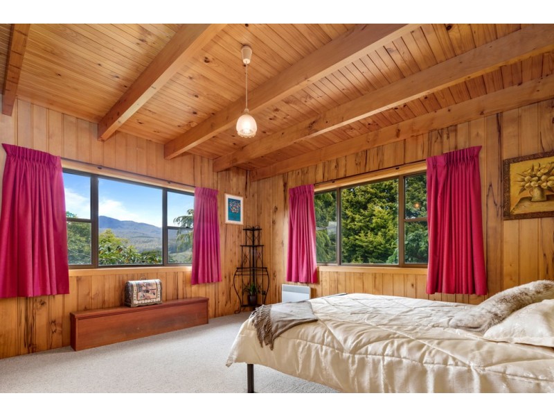 108 Station Road, Lilydale TAS 7268