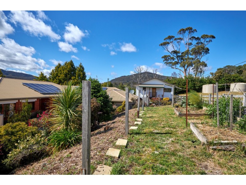 108 Station Road, Lilydale TAS 7268