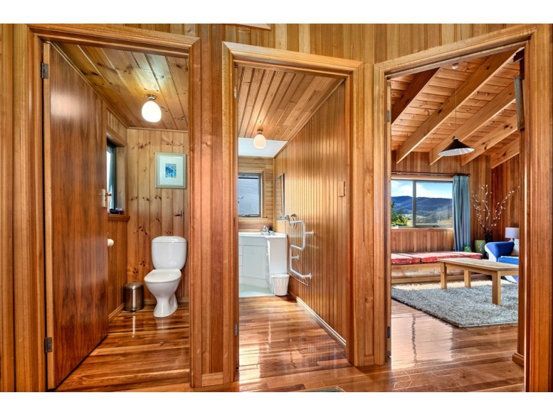 108 Station Road, Lilydale TAS 7268