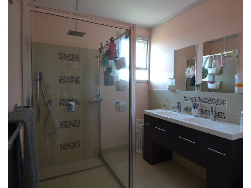 32 Guy Street, Kings Meadows TAS 7249