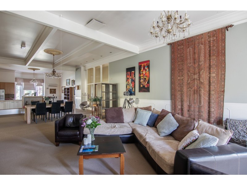 18 Rooms Avenue, Invermay TAS 7248