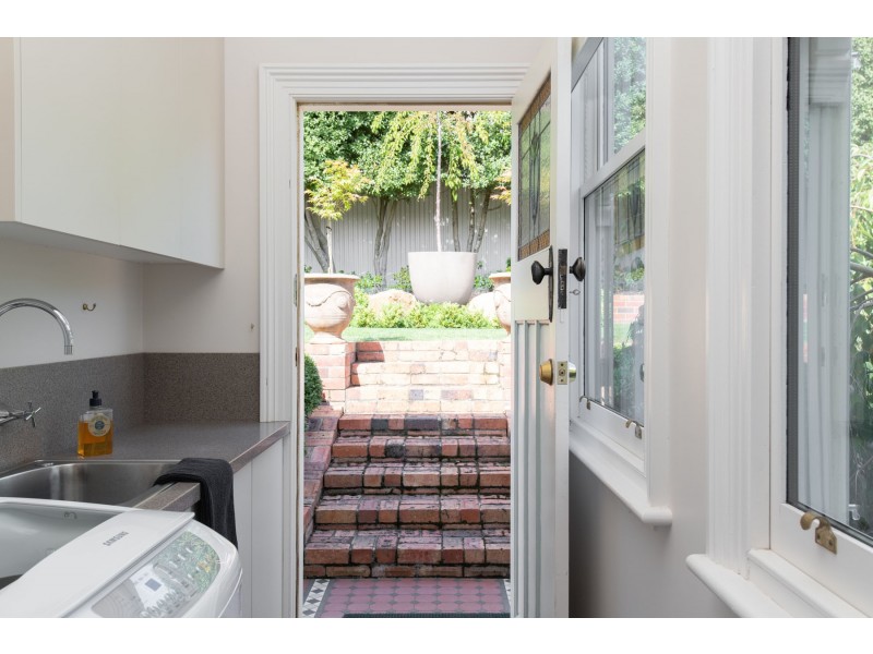 16 Hill Street, West Launceston TAS 7250