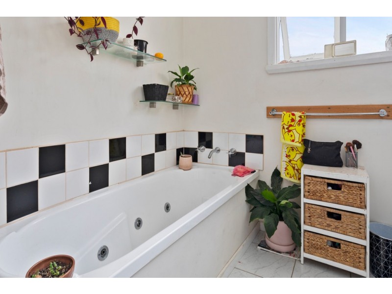 1 Caroline Street, Prospect TAS 7250