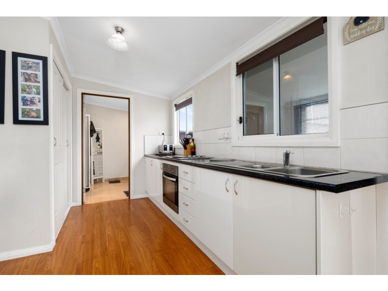 18 Charles Street, Cressy TAS 7302