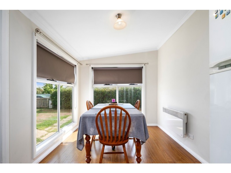 18 Charles Street, Cressy TAS 7302