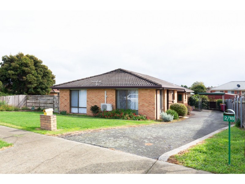 2/18 Drysdale Court, Newnham TAS 7248