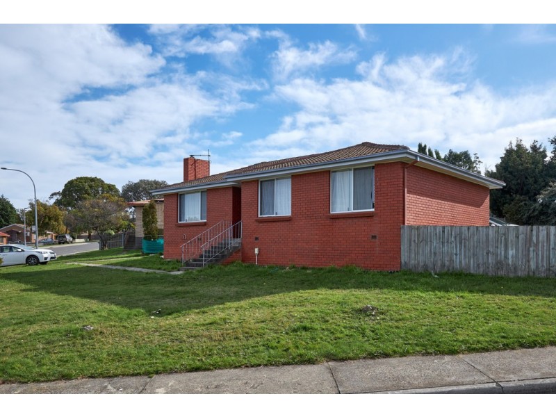 1 Tandara Street, Ravenswood TAS 7250