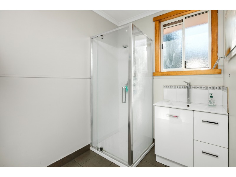 1 Tandara Street, Ravenswood TAS 7250