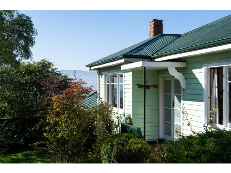 93 Peel Street West, West Launceston TAS 7250
