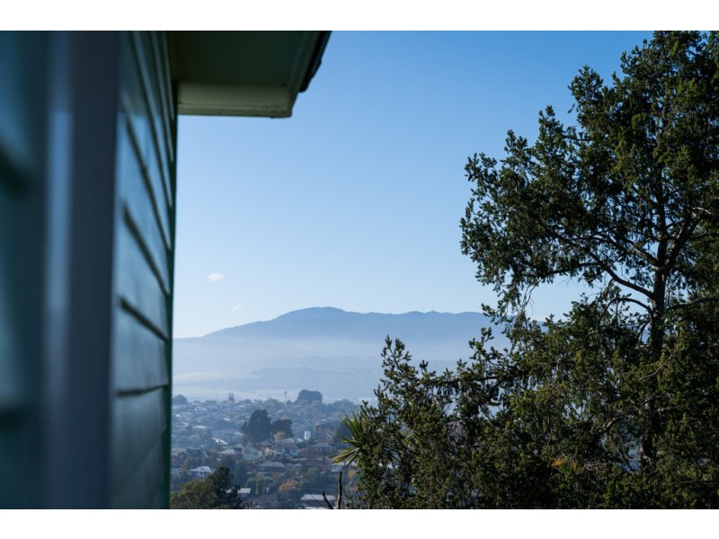 93 Peel Street West, West Launceston TAS 7250