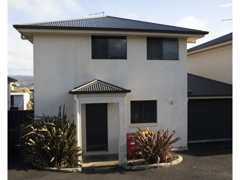 2 / 4 Miriam Court, Newnham TAS 7248
