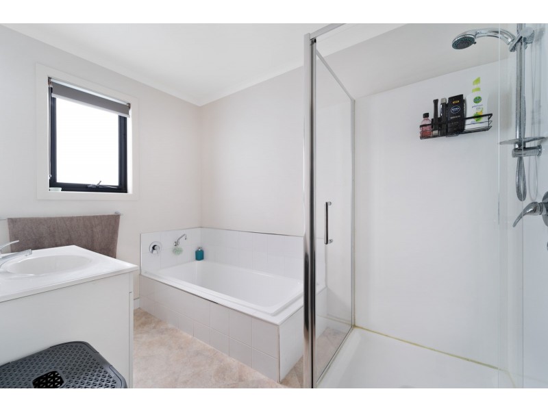 1/4 Clifton Place, Prospect Vale TAS 7250
