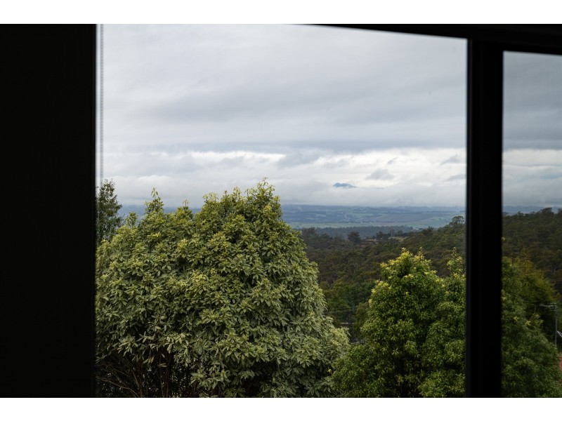 1/4 Clifton Place, Prospect Vale TAS 7250