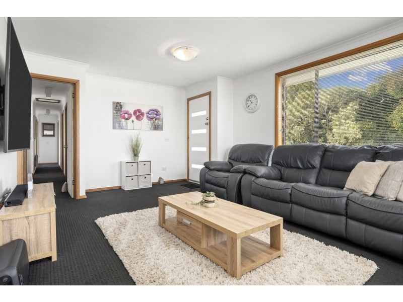 30 Bishops Drive, Newnham TAS 7248