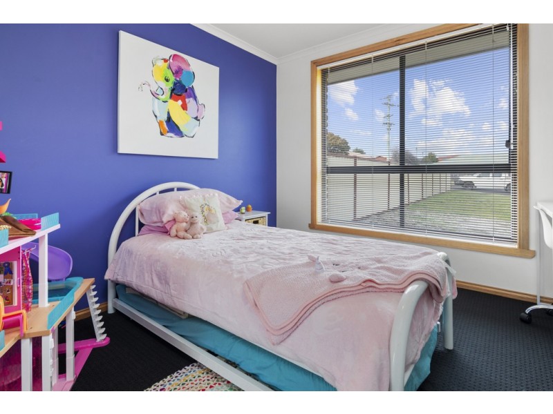 30 Bishops Drive, Newnham TAS 7248