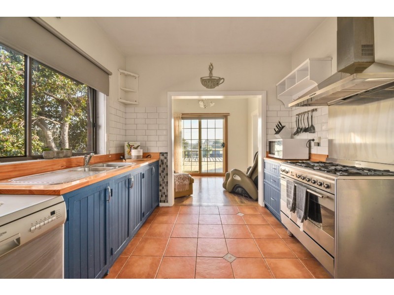 16 Woolven Street, Youngtown TAS 7249