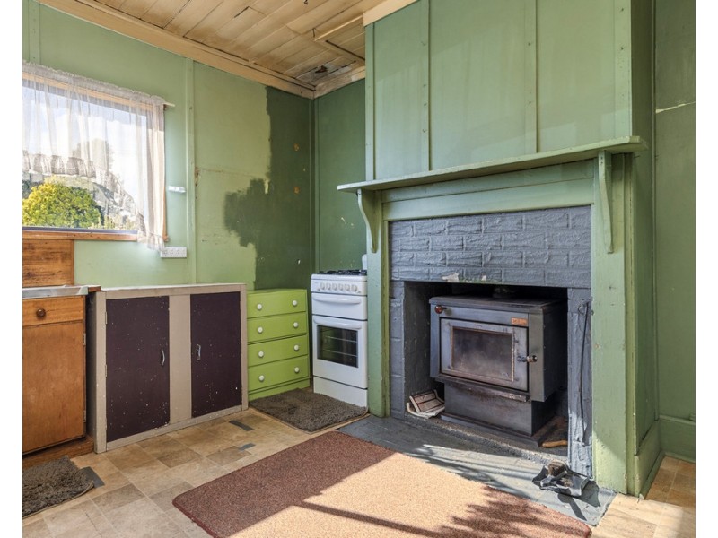 8 Fry Street, Ringarooma TAS 7263