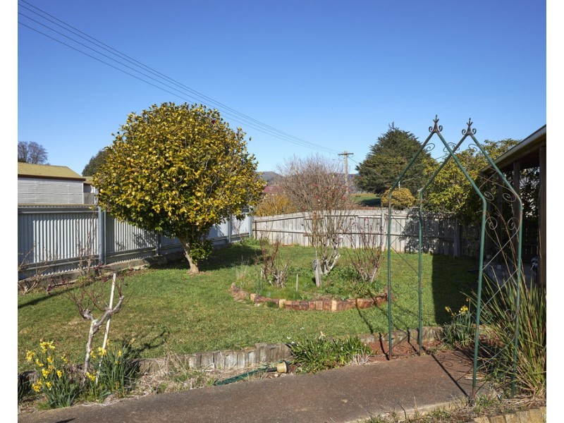 8 Fry Street, Ringarooma TAS 7263