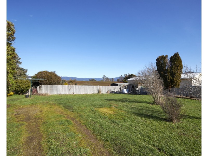 8 Fry Street, Ringarooma TAS 7263