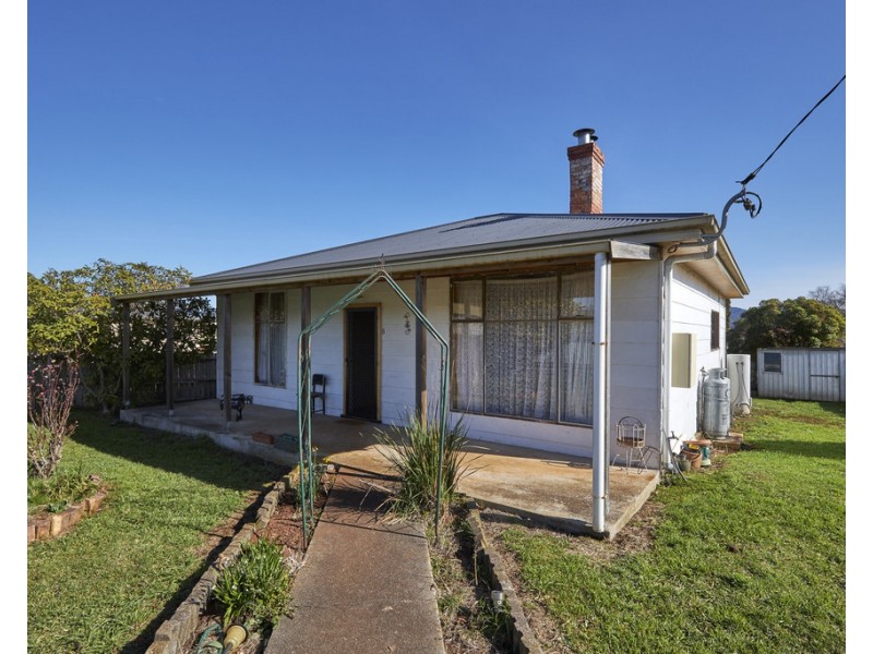 8 Fry Street, Ringarooma TAS 7263