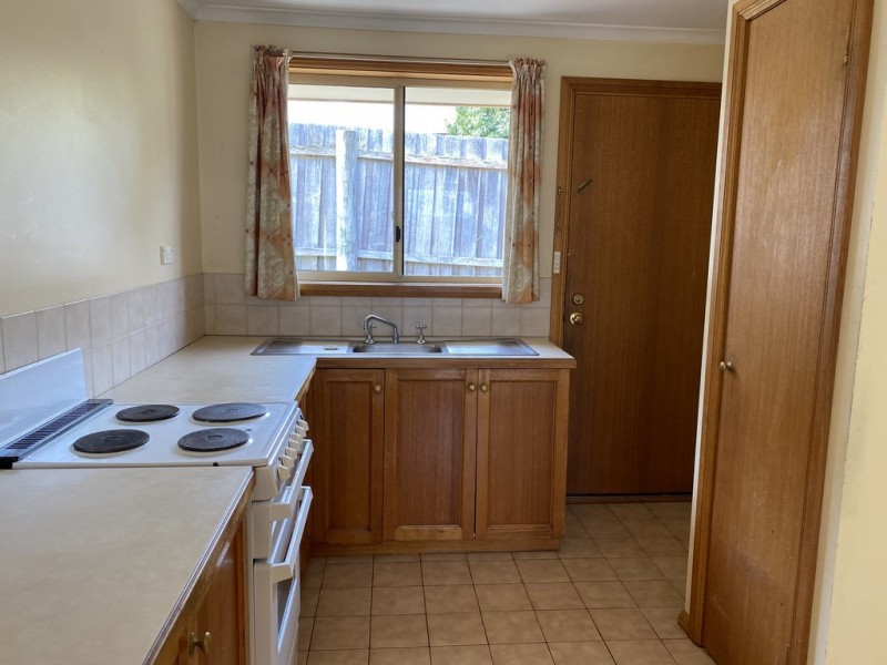 2/63 Georgetown Road, Newnham TAS 7248