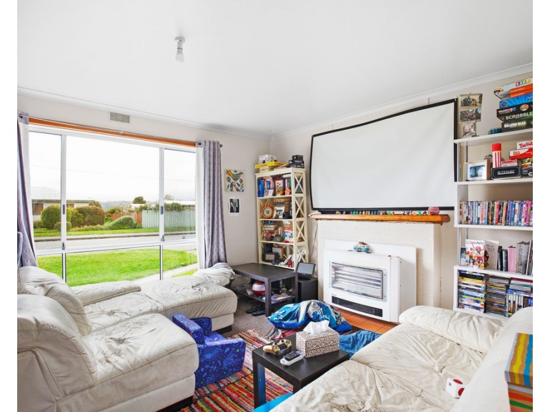 3 Carins Street, Waverley TAS 7250