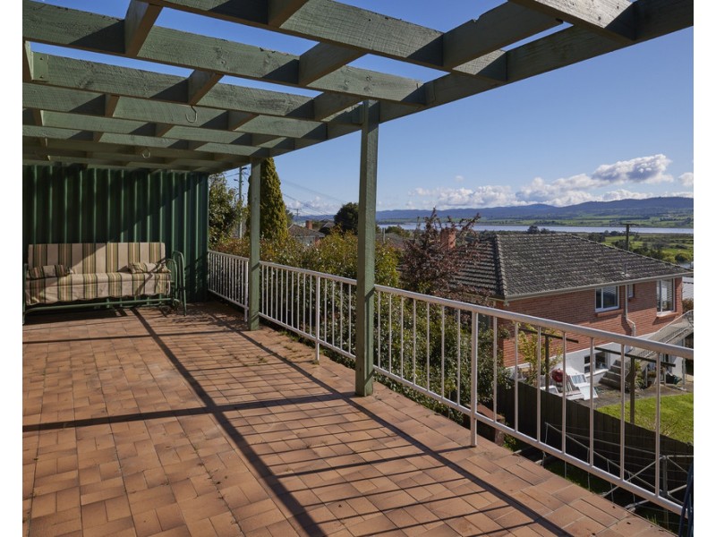 50 Dion Crescent, Riverside TAS 7250